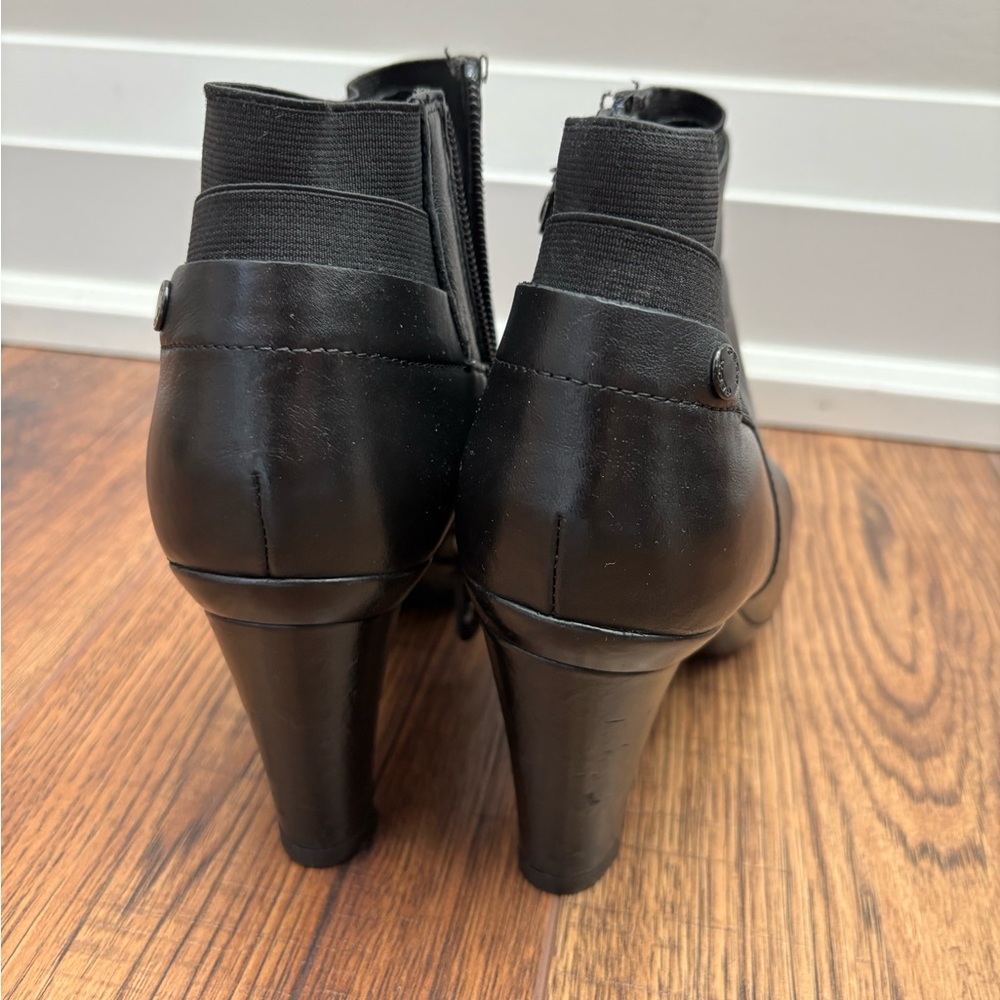 Geox Respira Black Ankle Boots - Picture 3 of 5